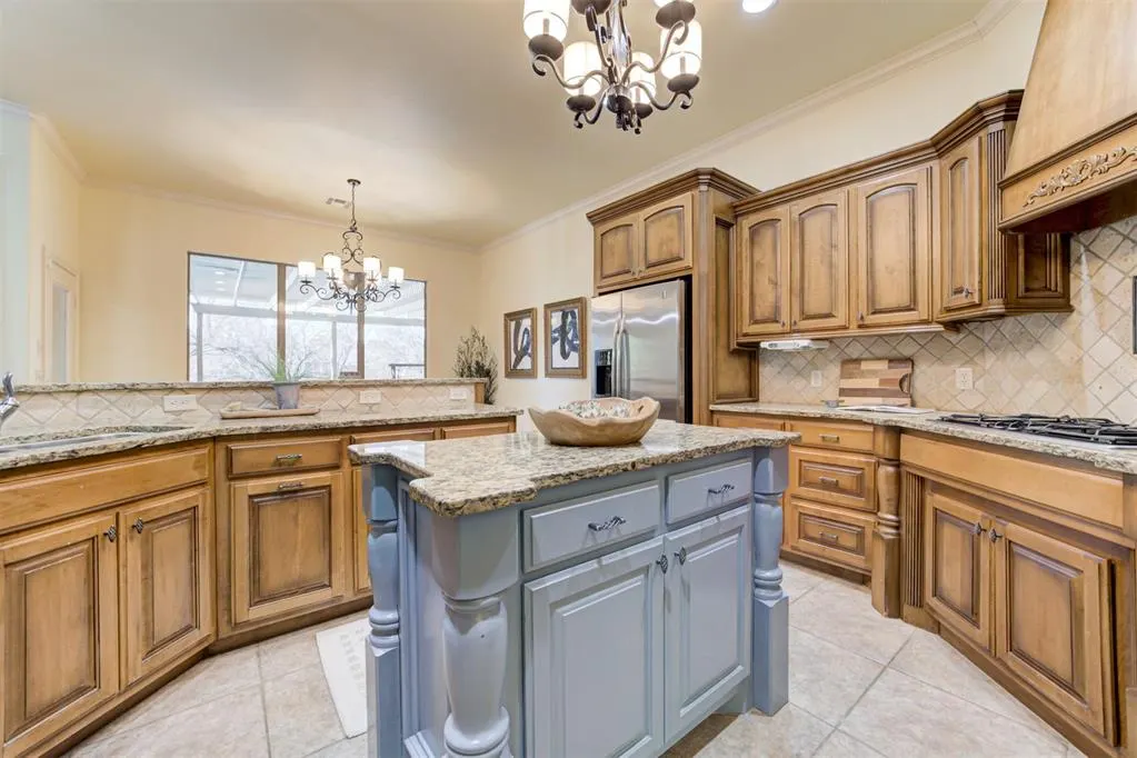 Photo 13 — 3029 Carriage Park Lane, Edmond, OK 73003