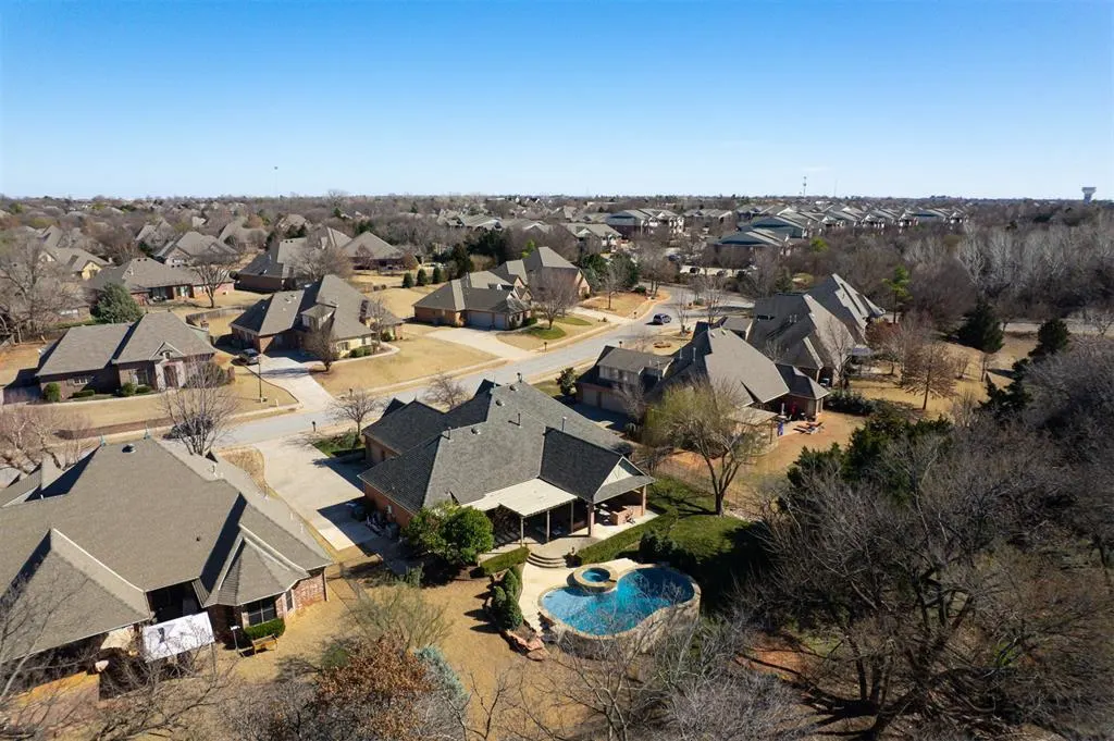 Photo 47 — 3029 Carriage Park Lane, Edmond, OK 73003