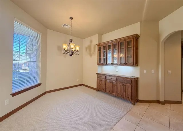 Photo 6 — 14009 Canterbury Drive, Edmond, OK 73013