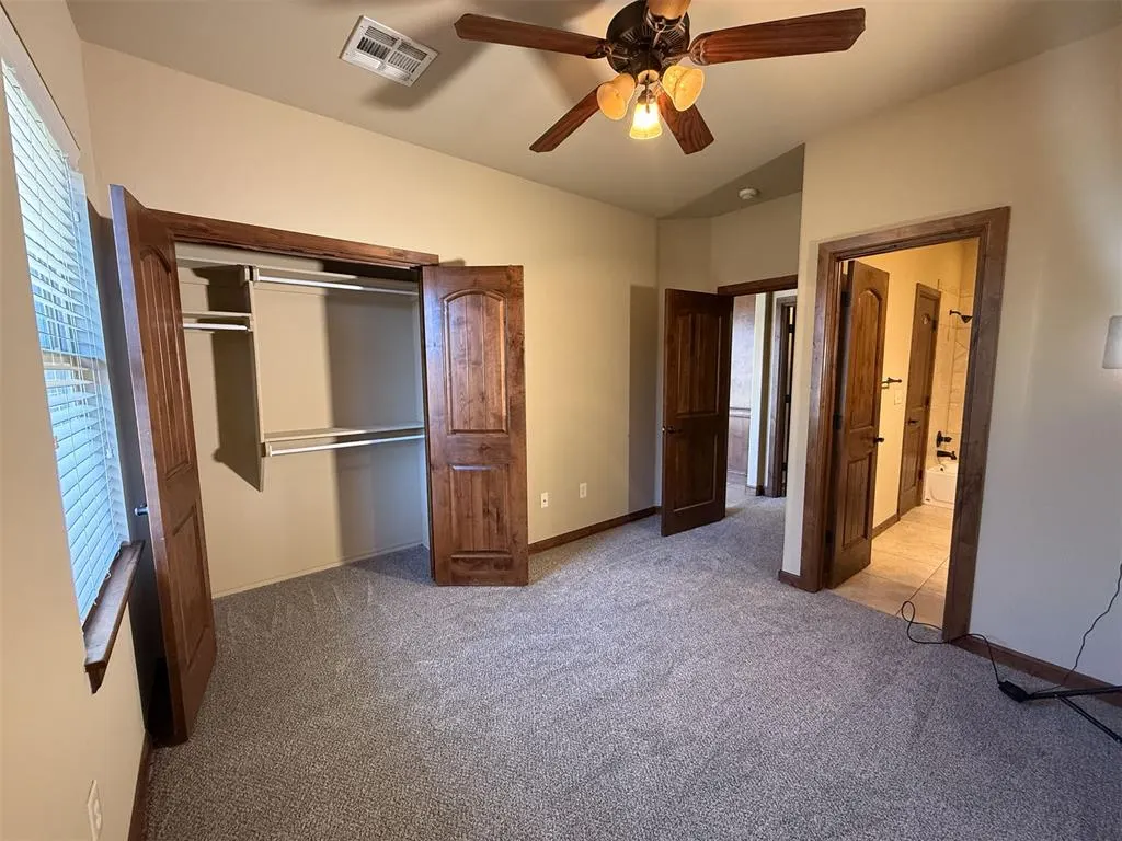 Photo 14 — 14009 Canterbury Drive, Edmond, OK 73013