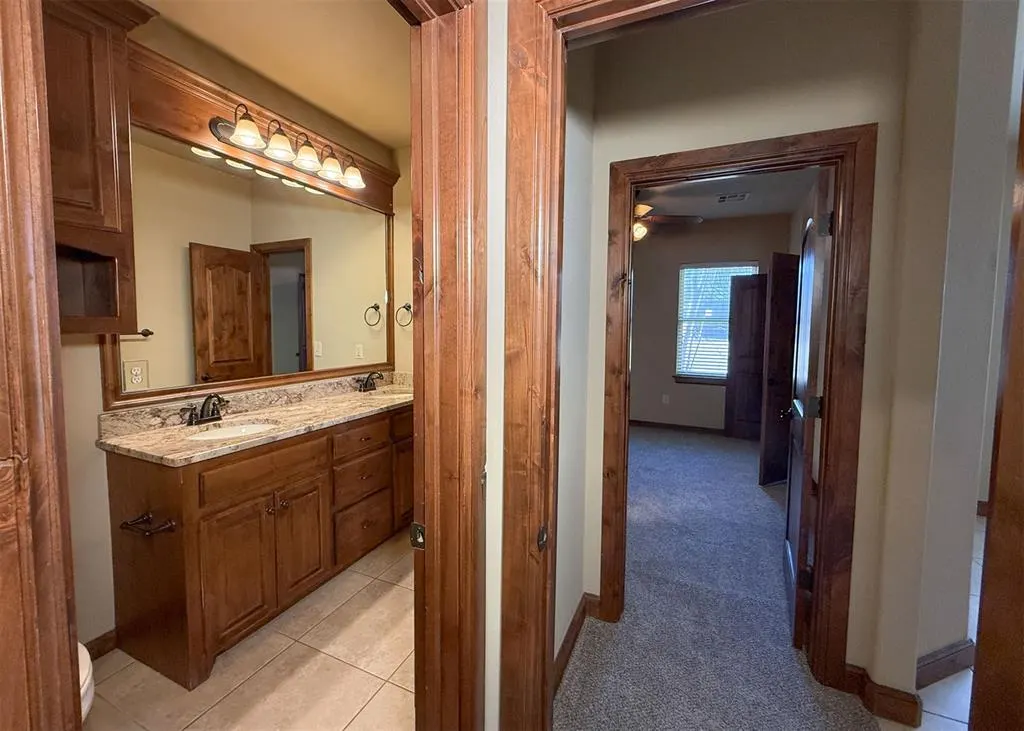 Photo 16 — 14009 Canterbury Drive, Edmond, OK 73013