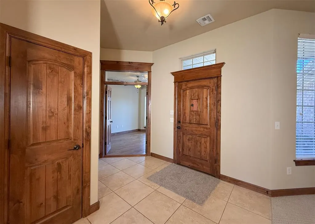 Photo 19 — 14009 Canterbury Drive, Edmond, OK 73013