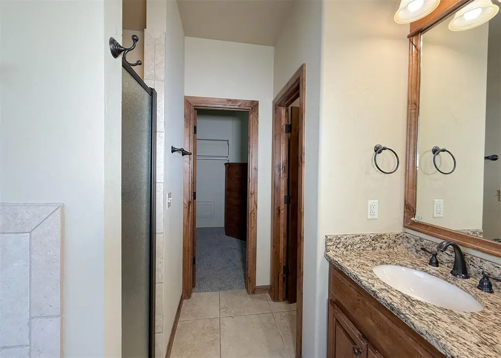 Photo 24 — 14009 Canterbury Drive, Edmond, OK 73013