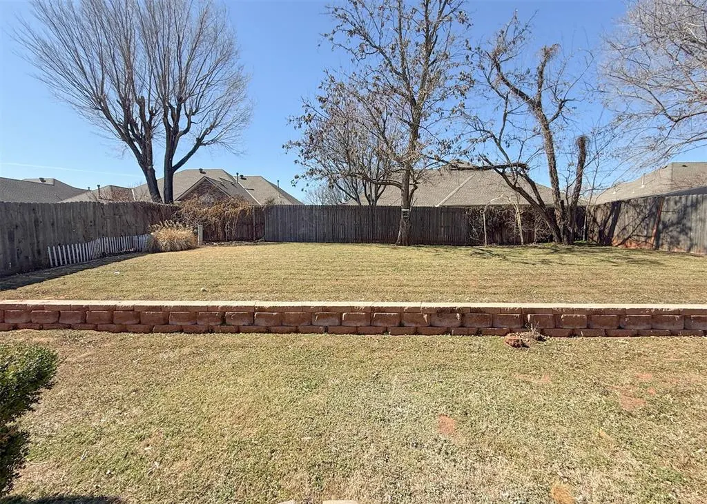 Photo 31 — 14009 Canterbury Drive, Edmond, OK 73013