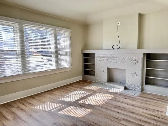 Photo 5 — 2521 NW 12th Street, Oklahoma City, OK 73107
