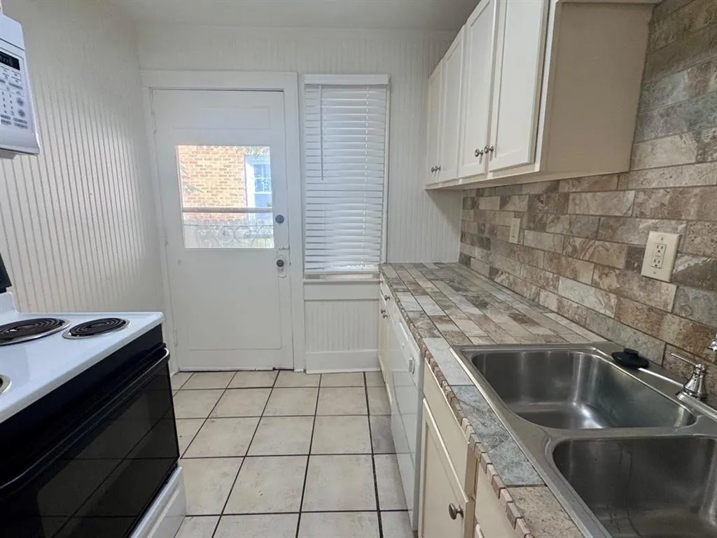 Photo 20 — 2521 NW 12th Street, Oklahoma City, OK 73107