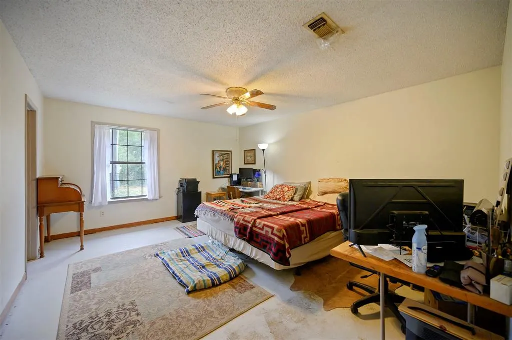 Photo 31 — 52 Hornbeam Road, Broken Bow, OK 74728