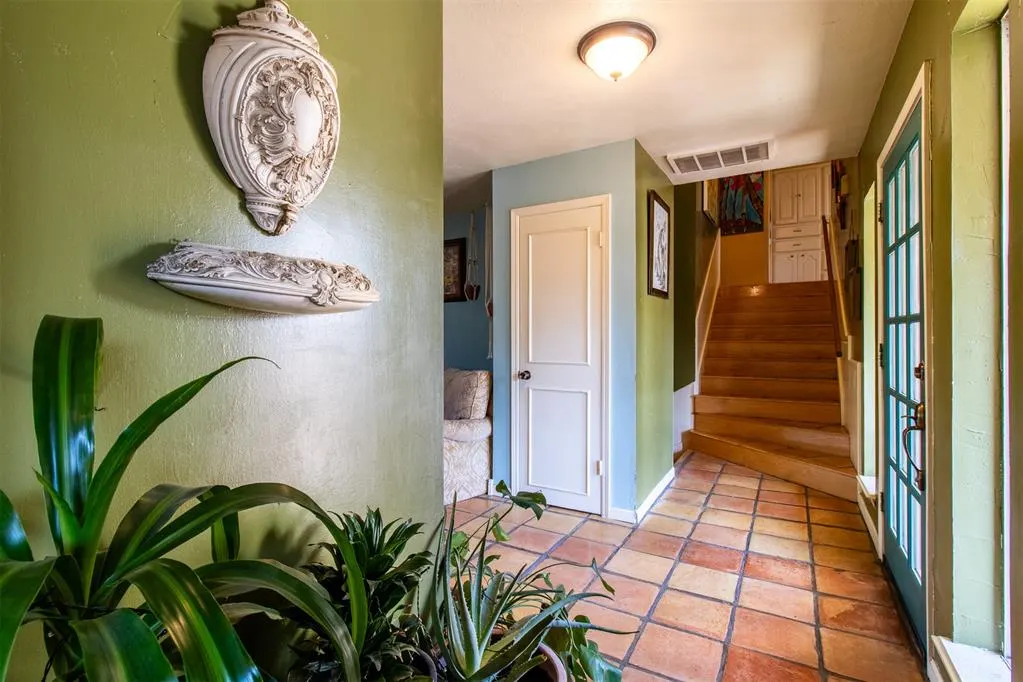 Photo 13 — 921 Schulze Drive, Norman, OK 73071