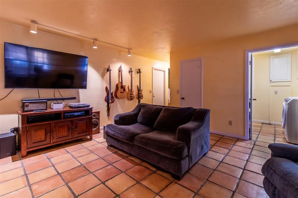 Photo 39 — 921 Schulze Drive, Norman, OK 73071