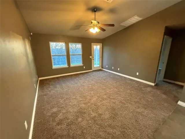 Photo 4 — 15229 Stillwind Drive, Oklahoma City, OK 73170