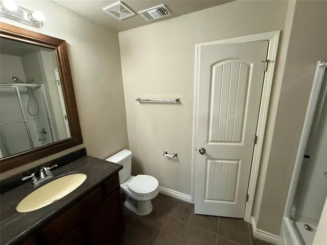 Photo 6 — 15229 Stillwind Drive, Oklahoma City, OK 73170