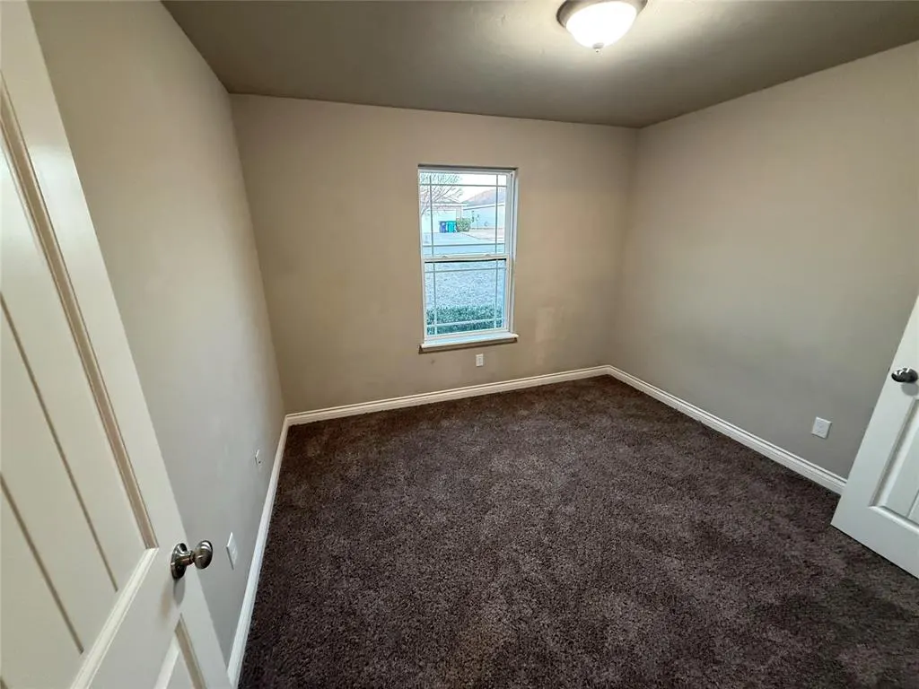 Photo 9 — 15229 Stillwind Drive, Oklahoma City, OK 73170