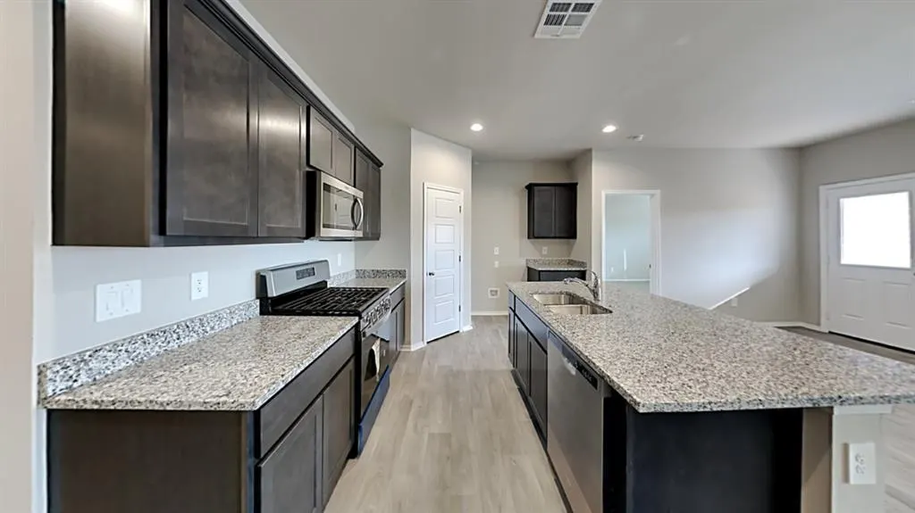 Photo 6 — 14200 Little Brook Drive, Piedmont, OK 73078
