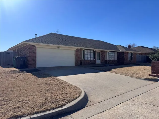Photo 2 — 12216 Sylvester Drive, Oklahoma City, OK 73162