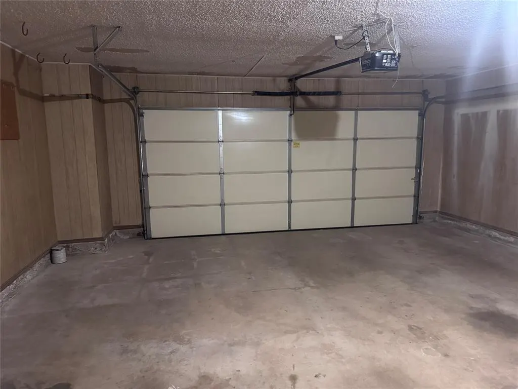 Photo 18 — 12216 Sylvester Drive, Oklahoma City, OK 73162