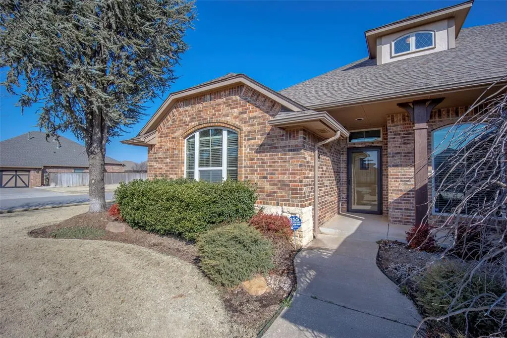 Photo 3 — 3025 SW 140th Street, Oklahoma City, OK 73170