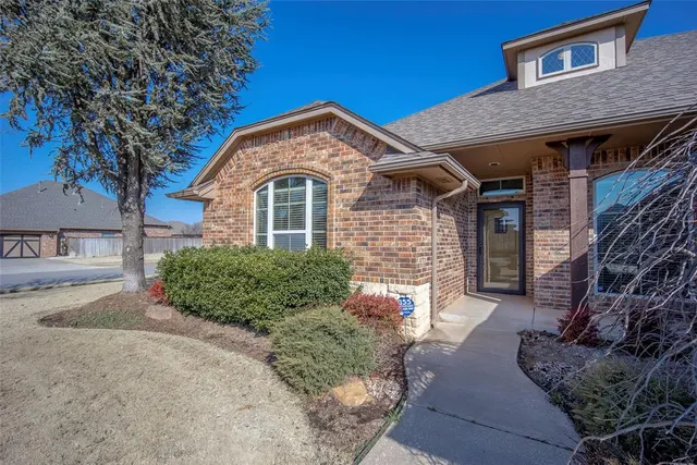 Photo 3 — 3025 SW 140th Street, Oklahoma City, OK 73170