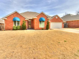 Sold home at 4712 N Cromwell Avenue