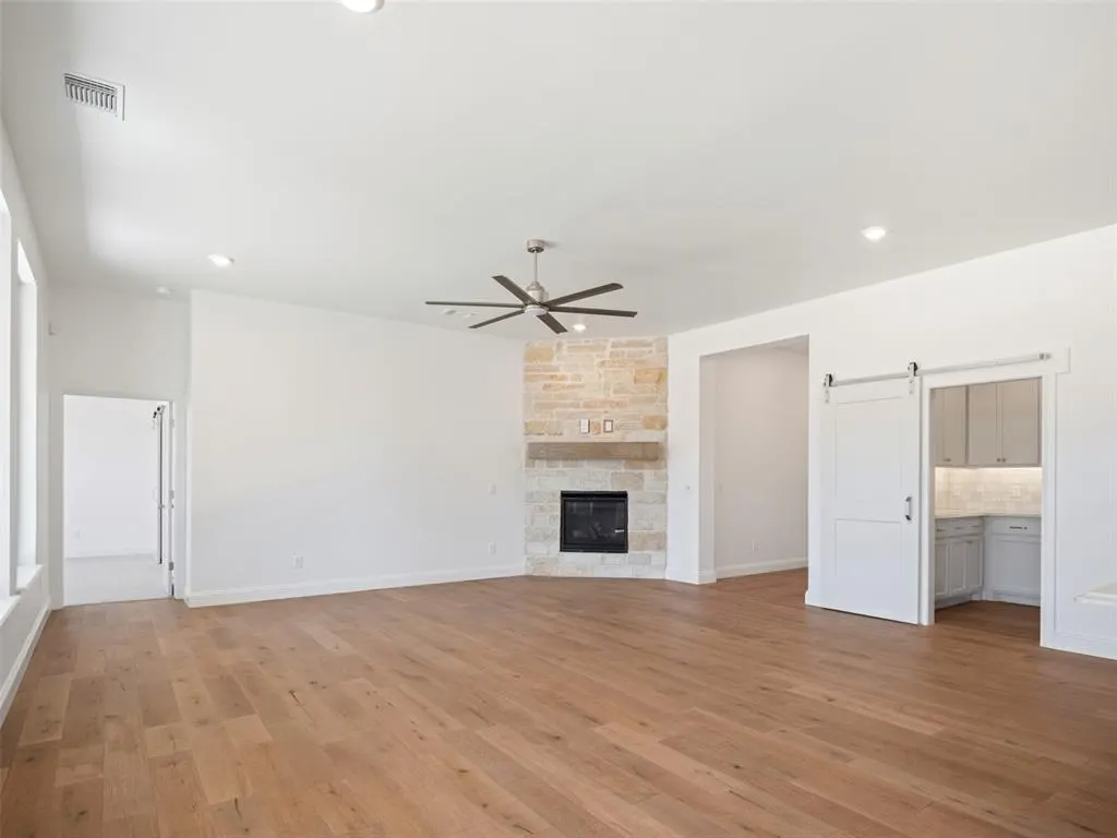 Photo 14 — 9216 SW 92nd Street, Mustang, OK 73064