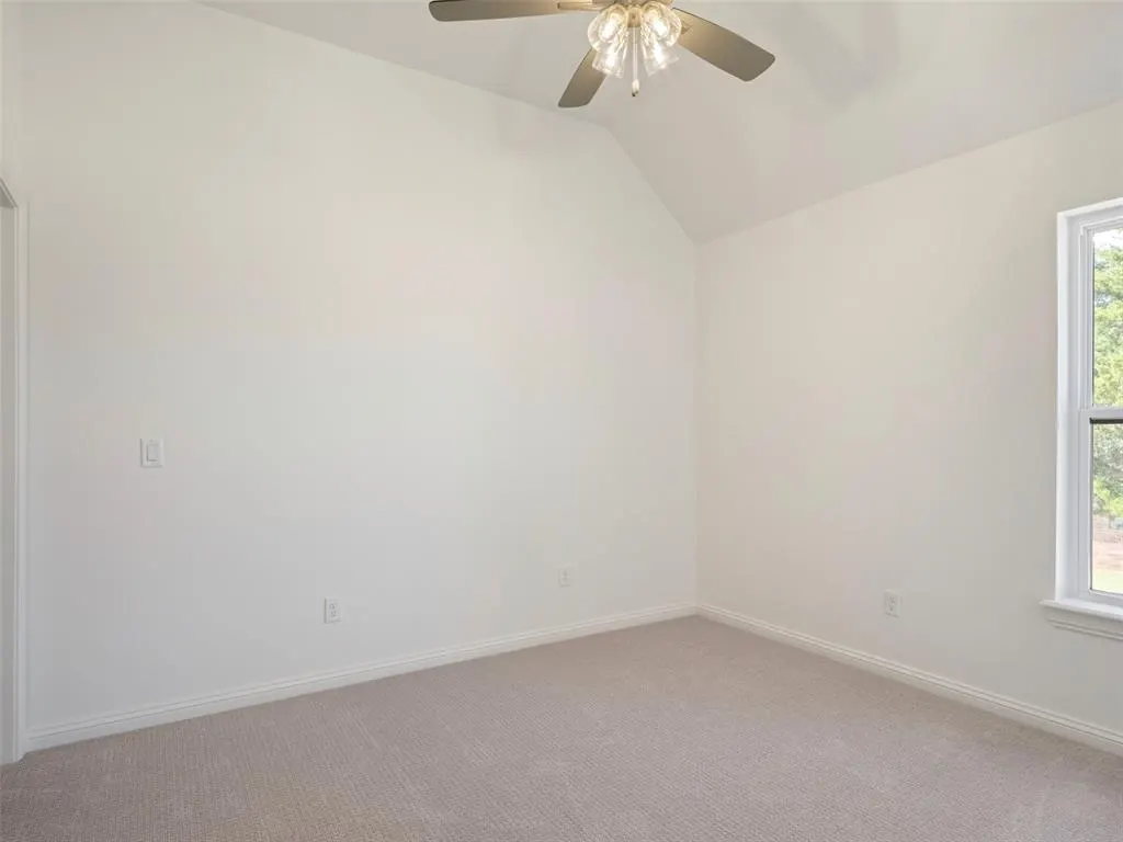 Photo 32 — 9216 SW 92nd Street, Mustang, OK 73064