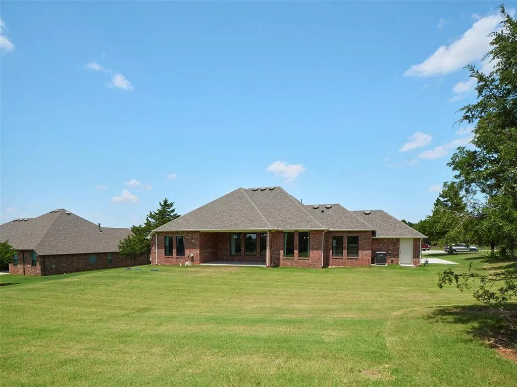 Photo 39 — 9216 SW 92nd Street, Mustang, OK 73064