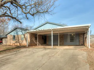 Sold home at 3421 E Noble Drive