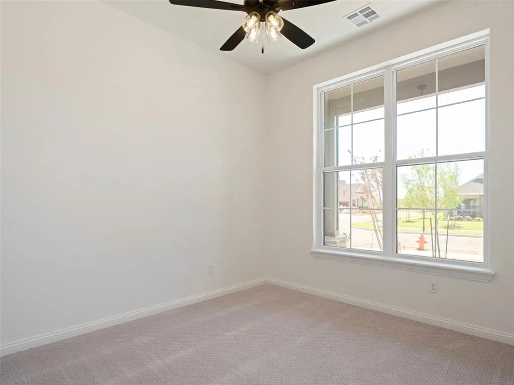 Photo 5 — 7901 NW 163rd Street, Oklahoma City, OK 73013