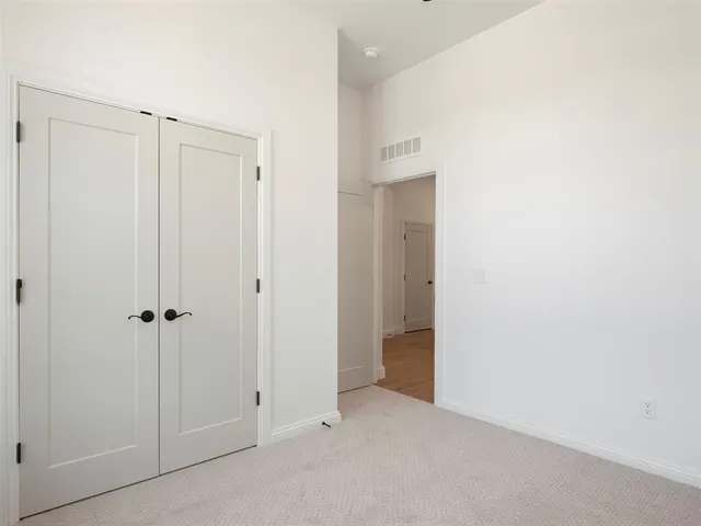 Photo 6 — 7901 NW 163rd Street, Oklahoma City, OK 73013