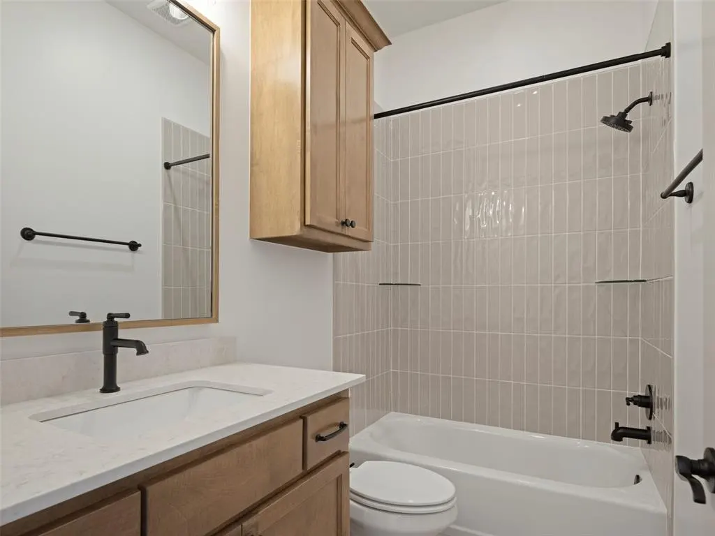 Photo 8 — 7901 NW 163rd Street, Oklahoma City, OK 73013