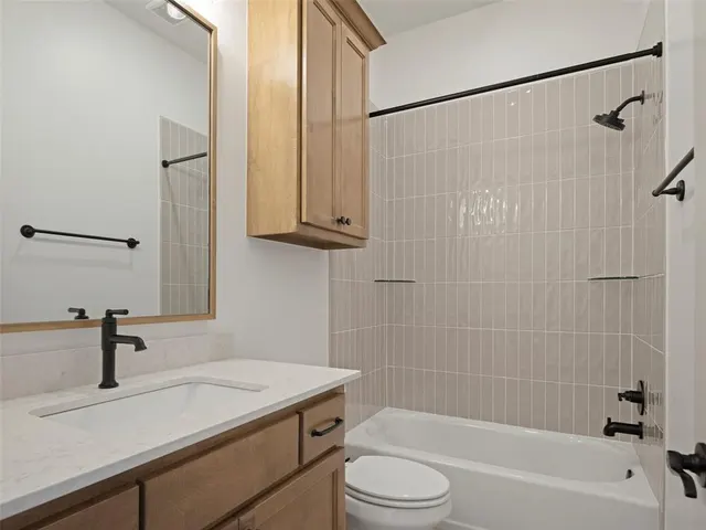 Photo 8 — 7901 NW 163rd Street, Oklahoma City, OK 73013