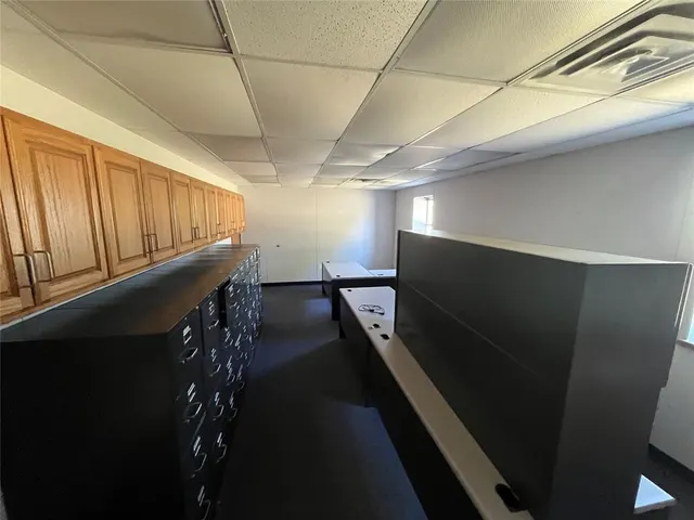 Photo 4 — 2802 W 7th Street, Elk City, OK 73644