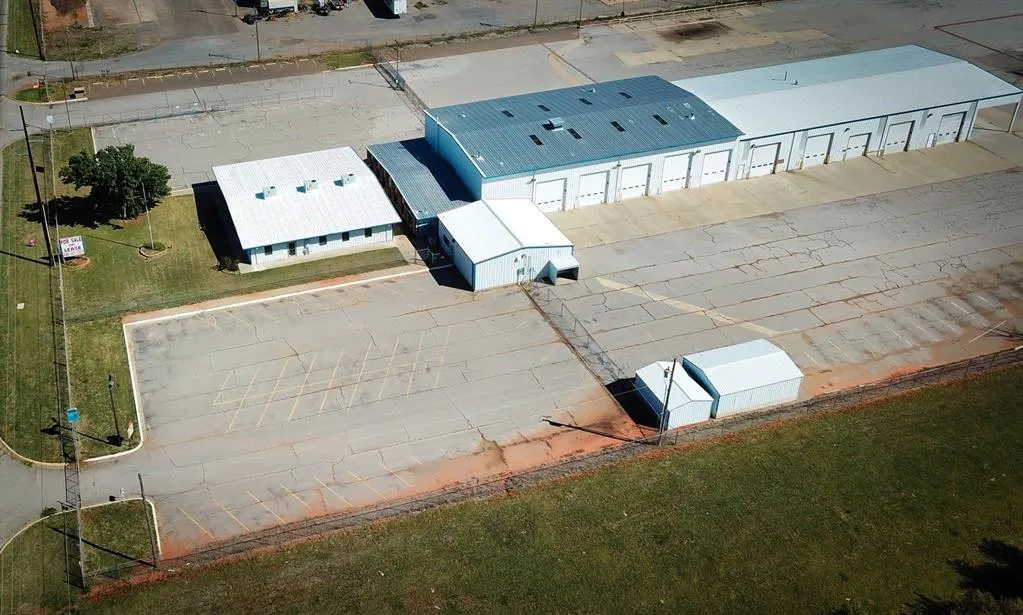 Photo 28 — 2802 W 7th Street, Elk City, OK 73644
