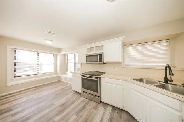 Photo 7 — 11901 Blue Moon Avenue, Oklahoma City, OK 73162
