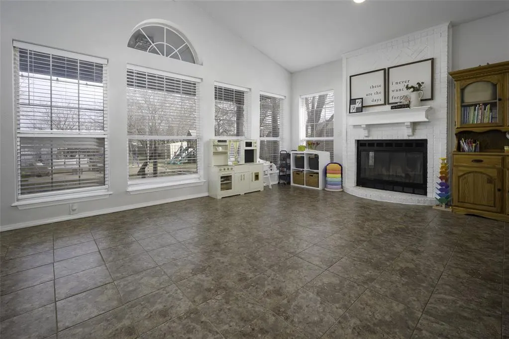 Photo 5 — 3160 Clarke Street, Choctaw, OK 73020