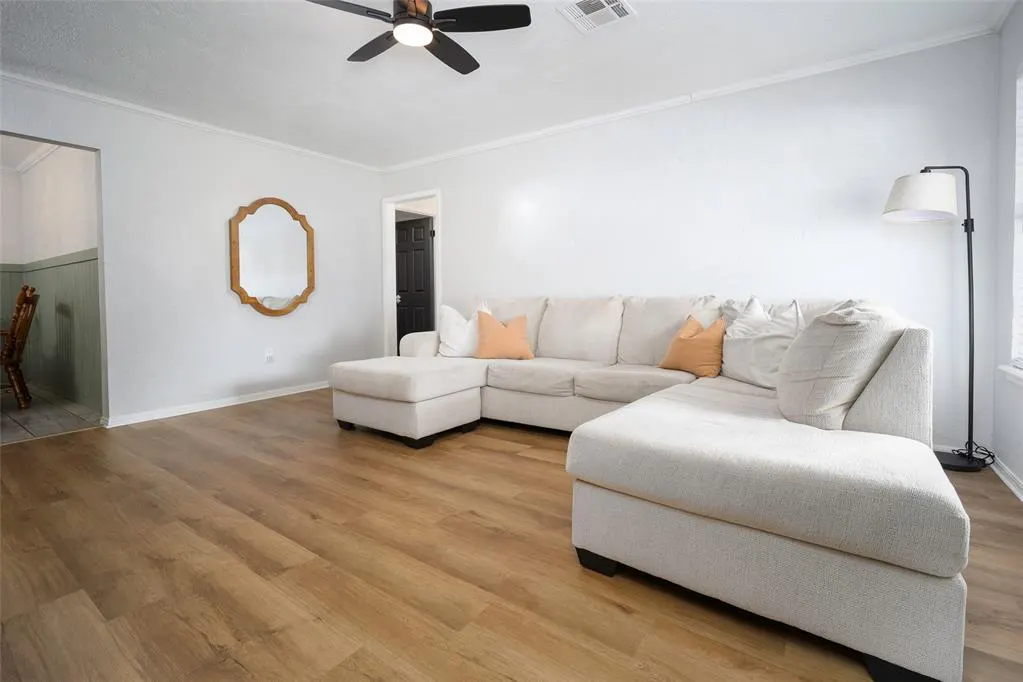 Photo 11 — 3160 Clarke Street, Choctaw, OK 73020