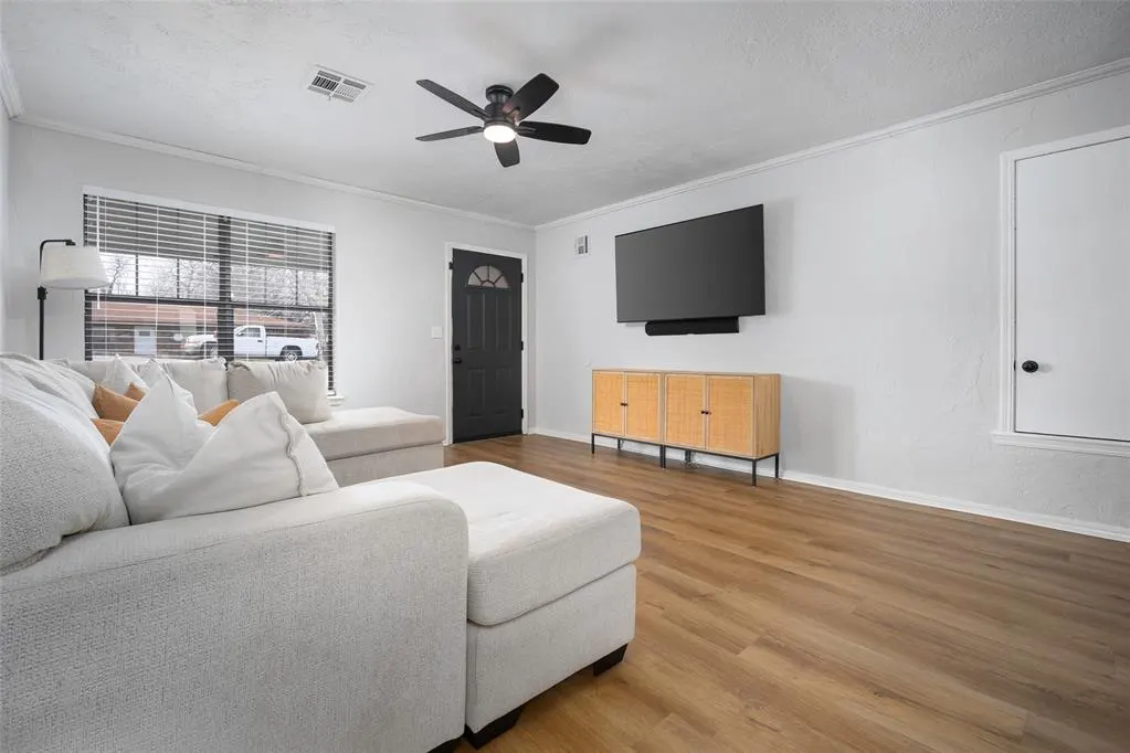 Photo 12 — 3160 Clarke Street, Choctaw, OK 73020