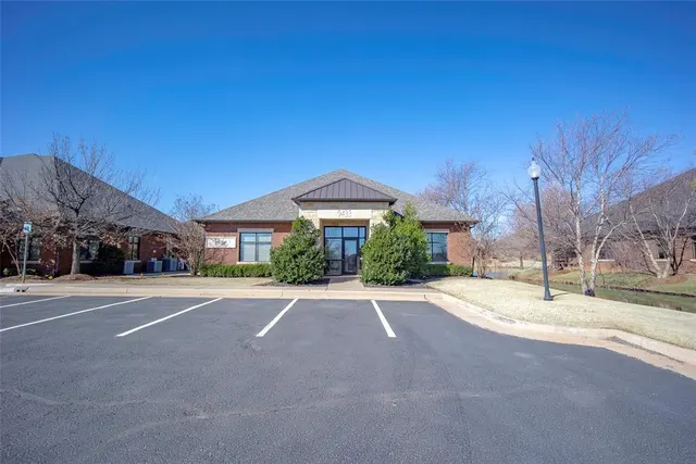 Photo 2 — 9433 N Kelley Avenue, Oklahoma City, OK 73131