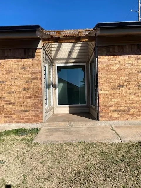 Photo 4 — 6801 SW Fenwick Avenue, Lawton, OK 73505