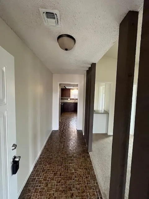 Photo 6 — 6801 SW Fenwick Avenue, Lawton, OK 73505