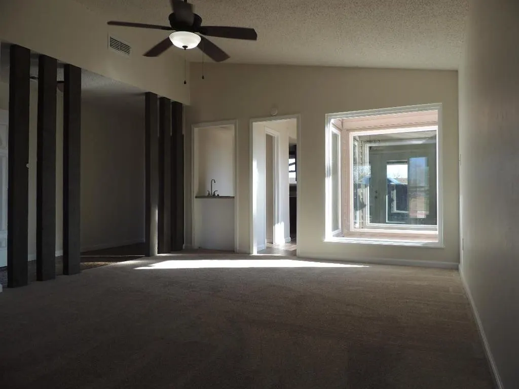 Photo 8 — 6801 SW Fenwick Avenue, Lawton, OK 73505