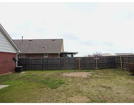 Photo 17 — 1908 Frost Lane, Norman, OK 73071