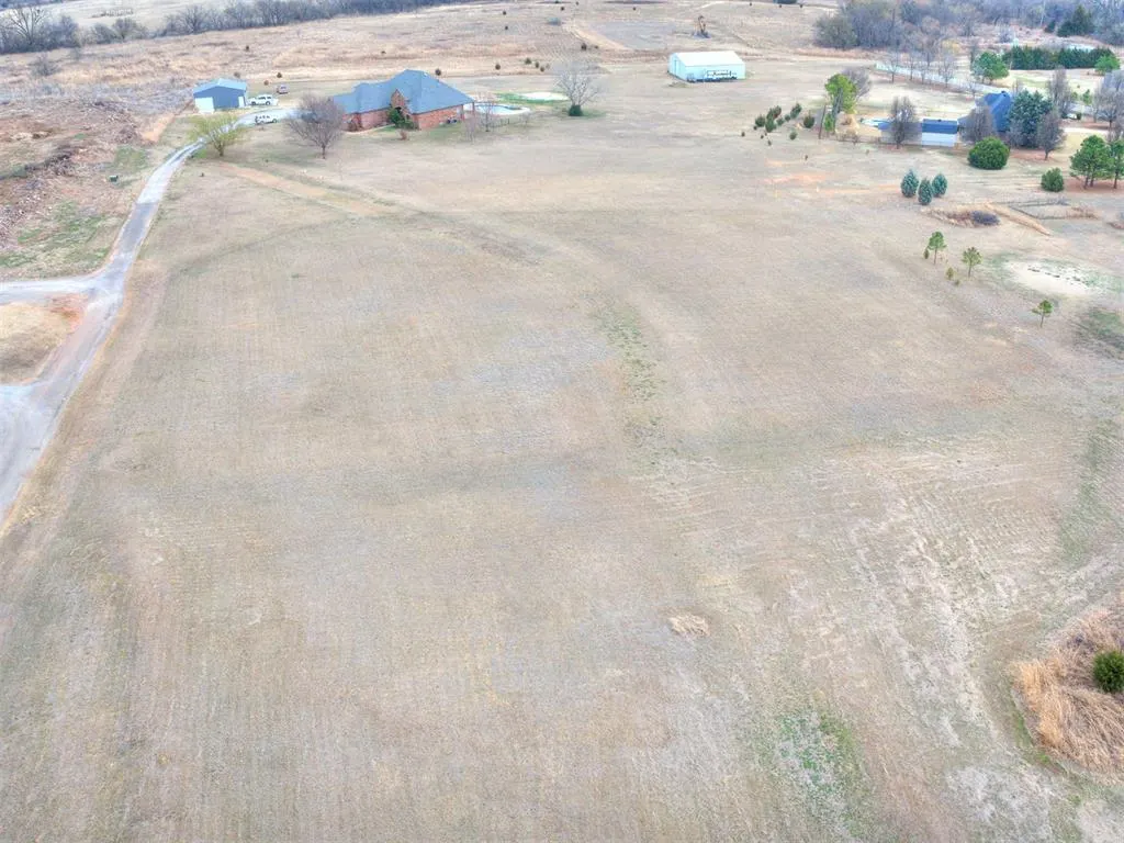 Photo 2 — 12511 coffey Ridge Road, Edmond, OK 73025