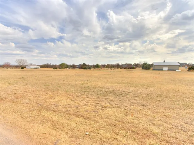 Photo 5 — 12511 coffey Ridge Road, Edmond, OK 73025