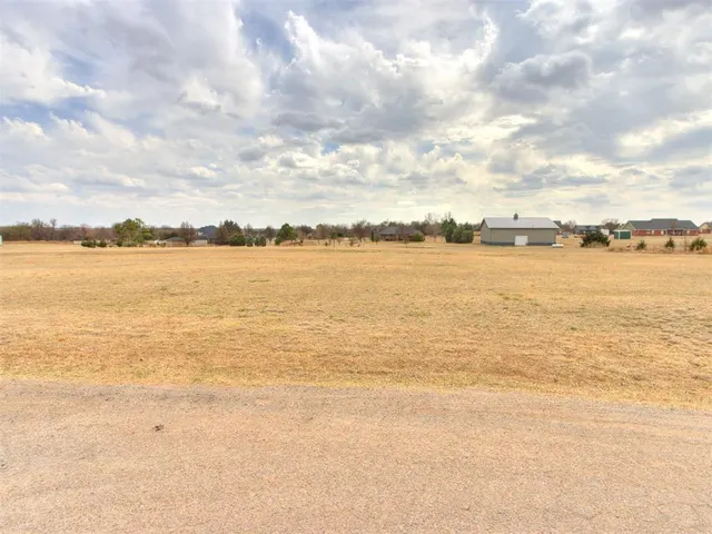 Photo 6 — 12511 coffey Ridge Road, Edmond, OK 73025
