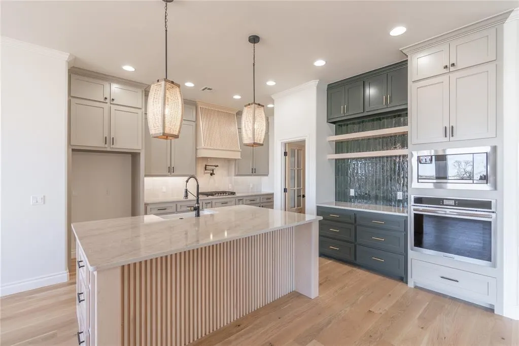 Photo 9 — 4609 SE 37th Street, Moore, OK 73165