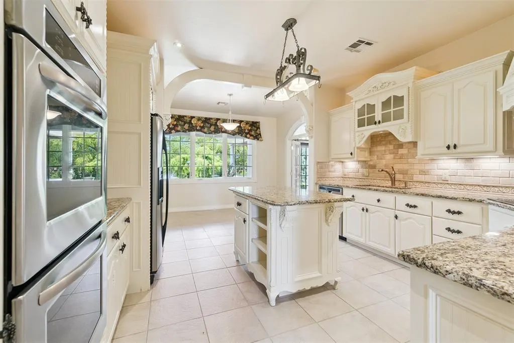 Photo 13 — 2720 Long Lake Place, Norman, OK 73026