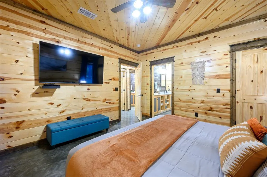 Photo 16 — 100 Carter Creek Lane, Broken Bow, OK 74728