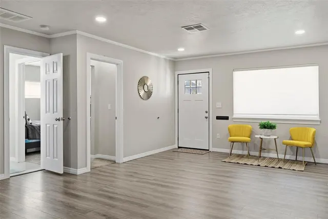 Photo 3 — 6807 NW 44th Street, Bethany, OK 73008