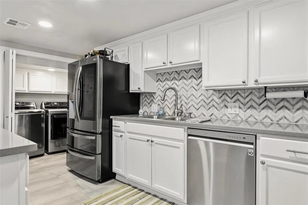 Photo 9 — 6807 NW 44th Street, Bethany, OK 73008