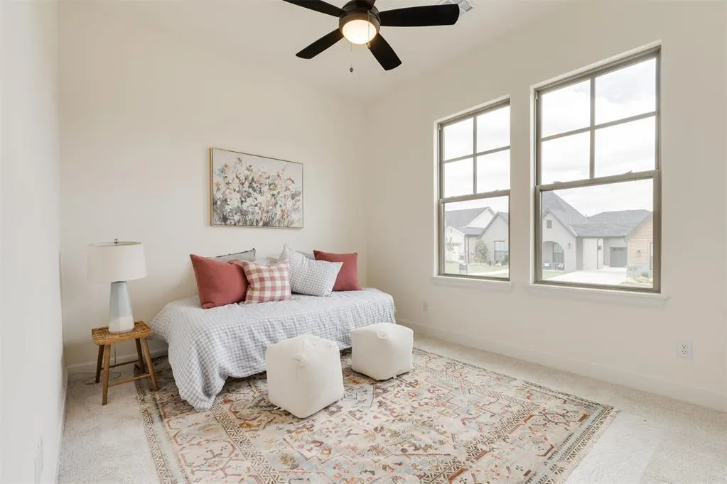 Photo 5 — 1725 Parkwood Avenue, Edmond, OK 73034